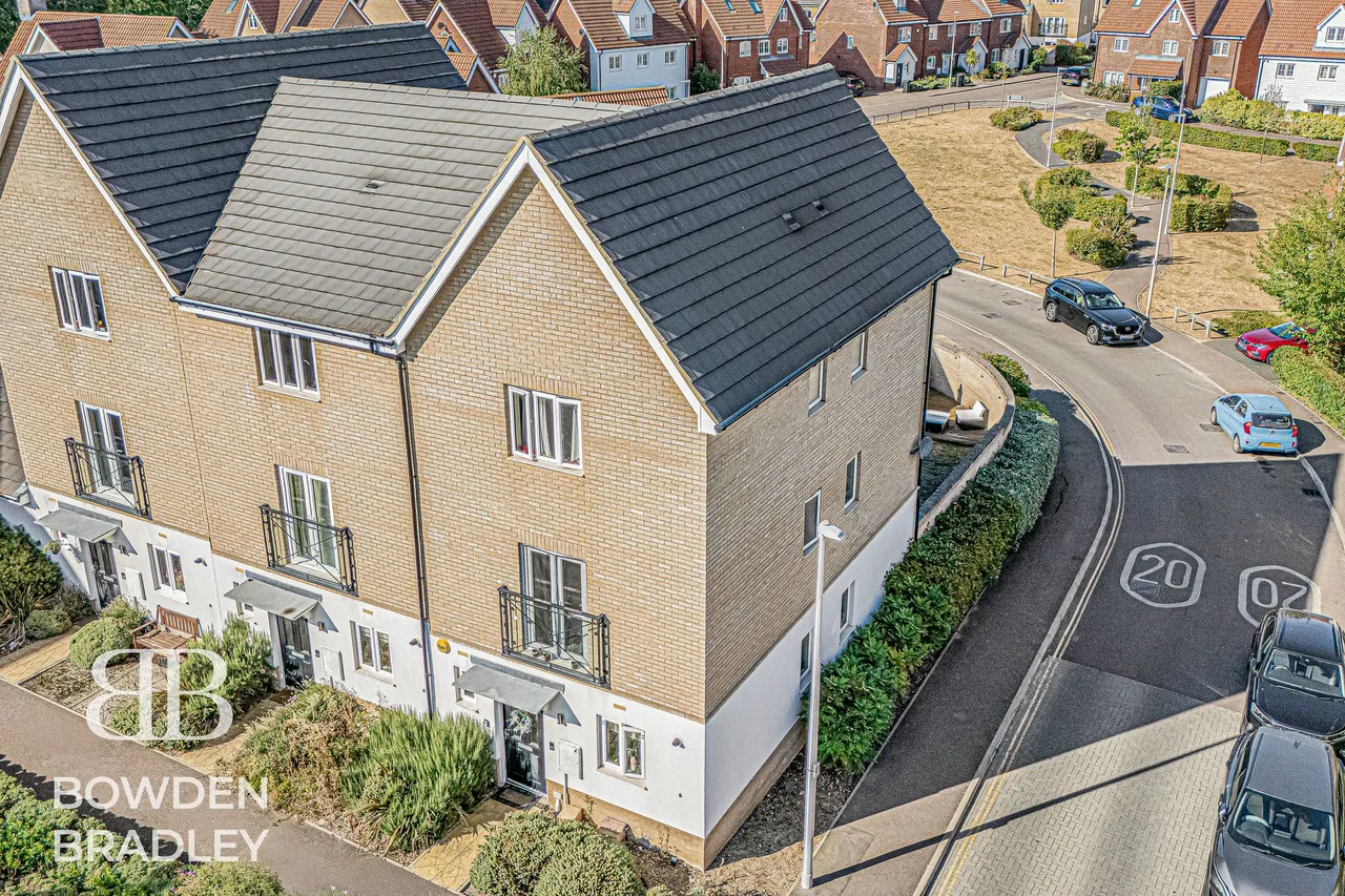 Alderwood Terrace, Chigwell, IG7, photo 52