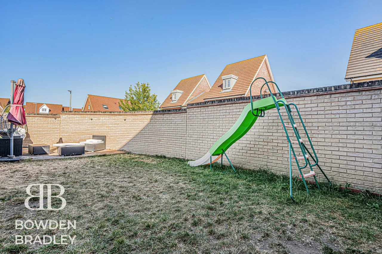 Alderwood Terrace, Chigwell, IG7, photo 50