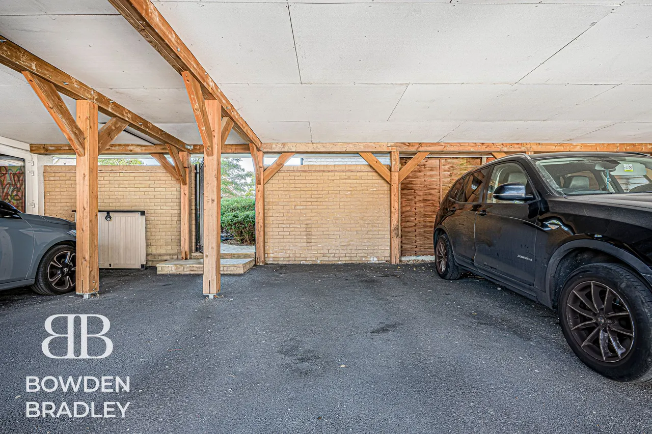 Alderwood Terrace, Chigwell, IG7, photo 22