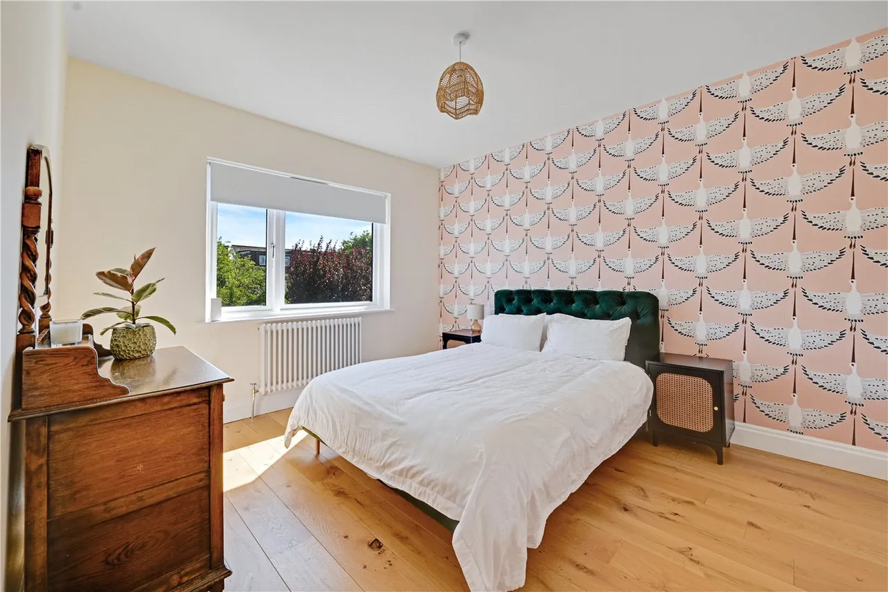 Liddell Gardens, London, NW10, photo 4