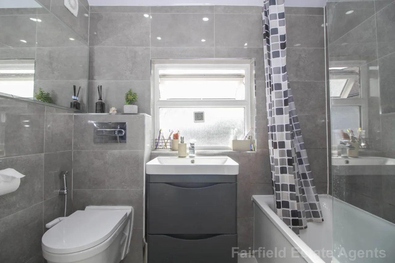Northwick Road, Watford, Watford, WD19 6QS, photo 15