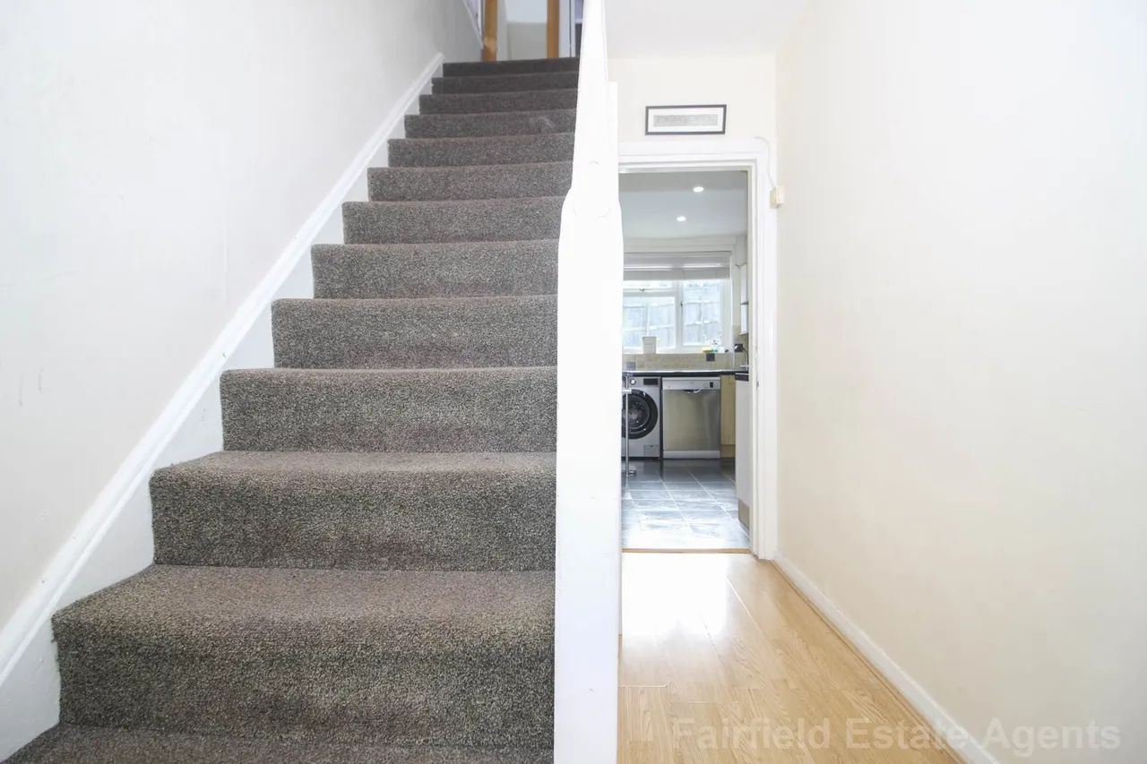Northwick Road, Watford, Watford, WD19 6QS, photo 10