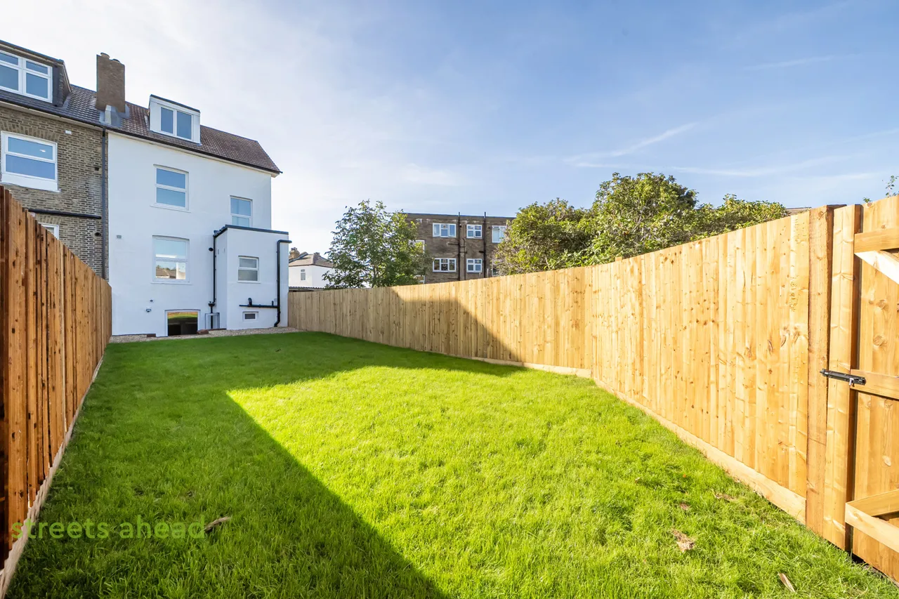 Fernham Road, Thornton Heath, CR7, photo 14