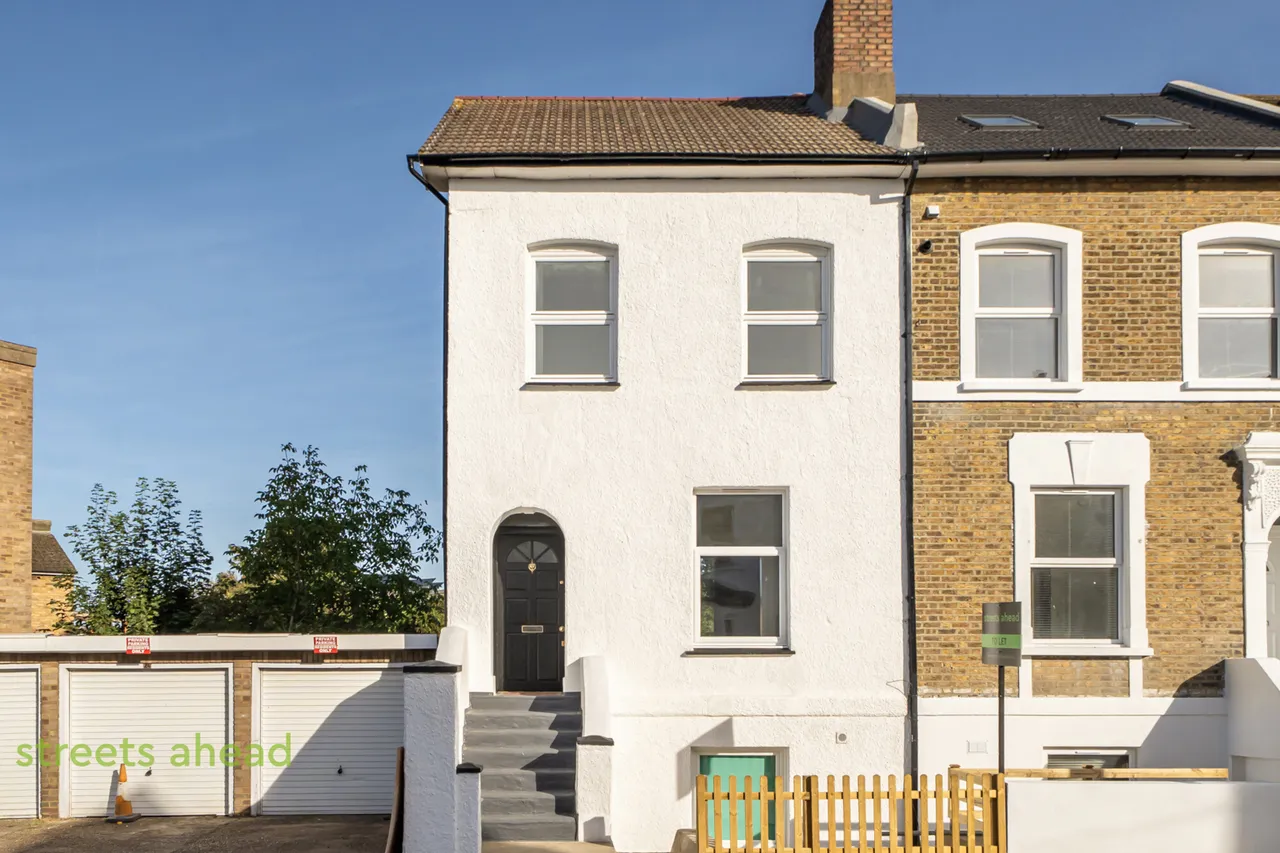4 bed house for sale, Fernham Road, Thornton Heath, CR7