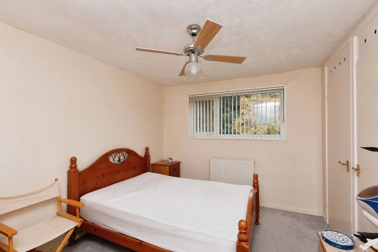 Wordsworth Close, Basingstoke, RG24, photo 6