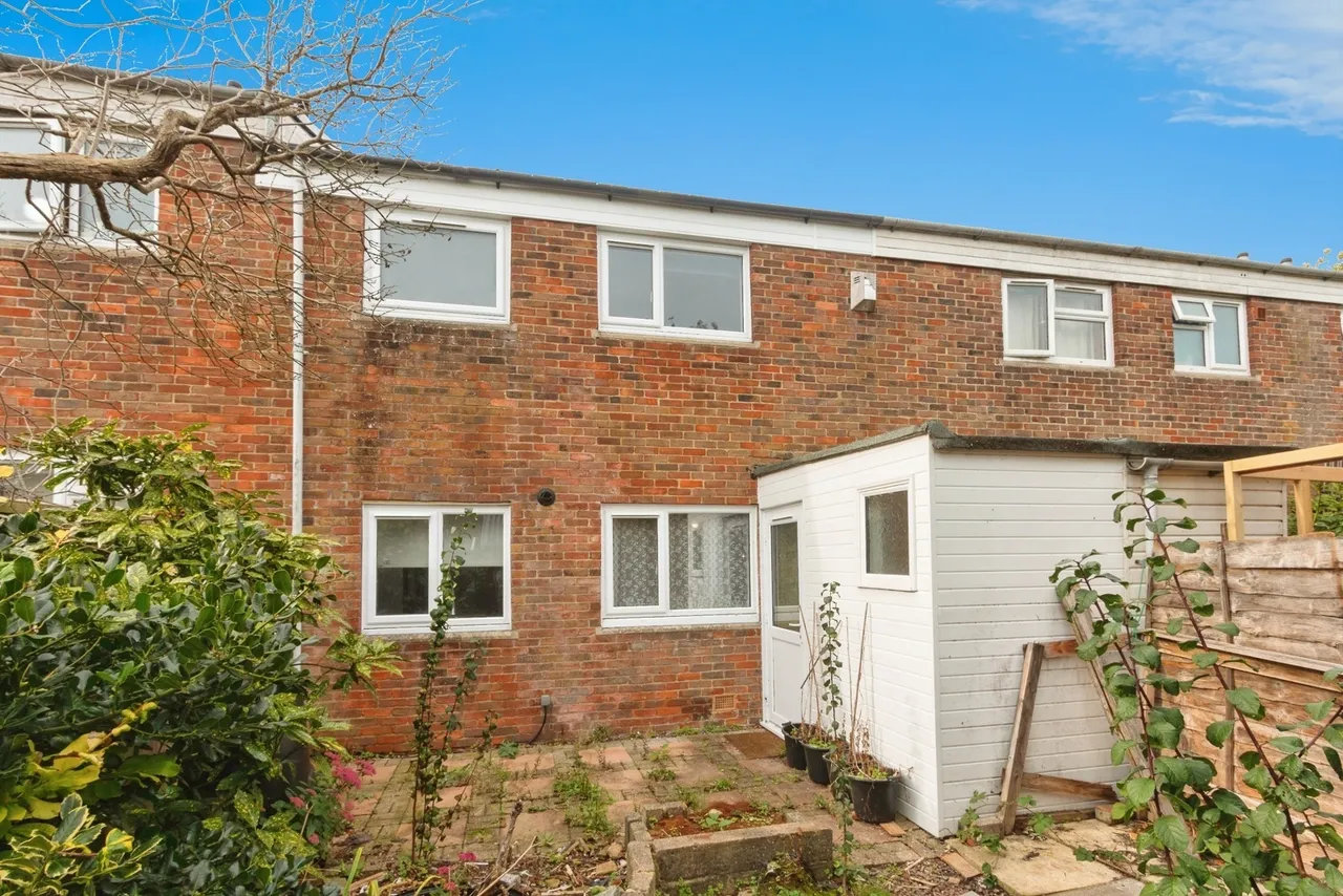 Wordsworth Close, Basingstoke, RG24, photo 12