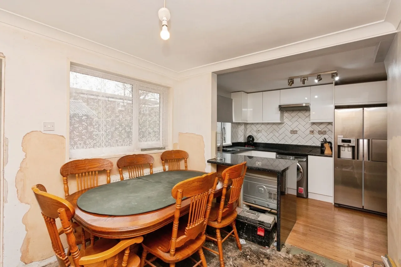 Wordsworth Close, Basingstoke, RG24, photo 3