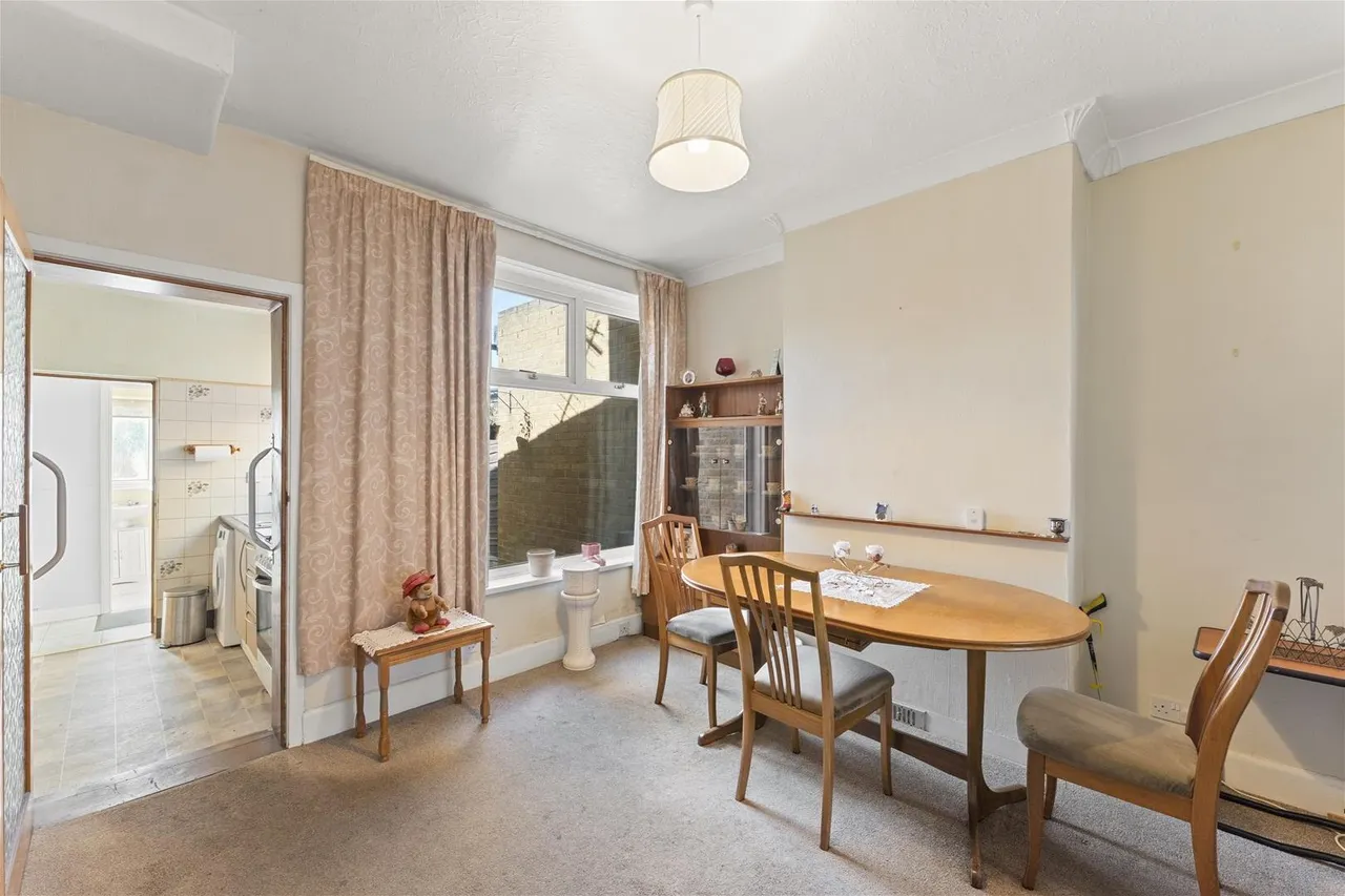 New Heston Road, Hounslow, photo 5