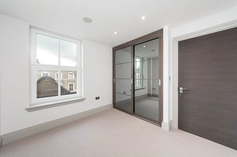 Grayton House, Fulham Road, Fulham, SW6, photo 2