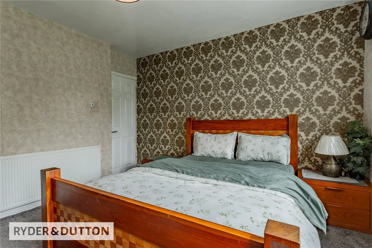 3 bed house for sale, Longton Road, Blackley, M9