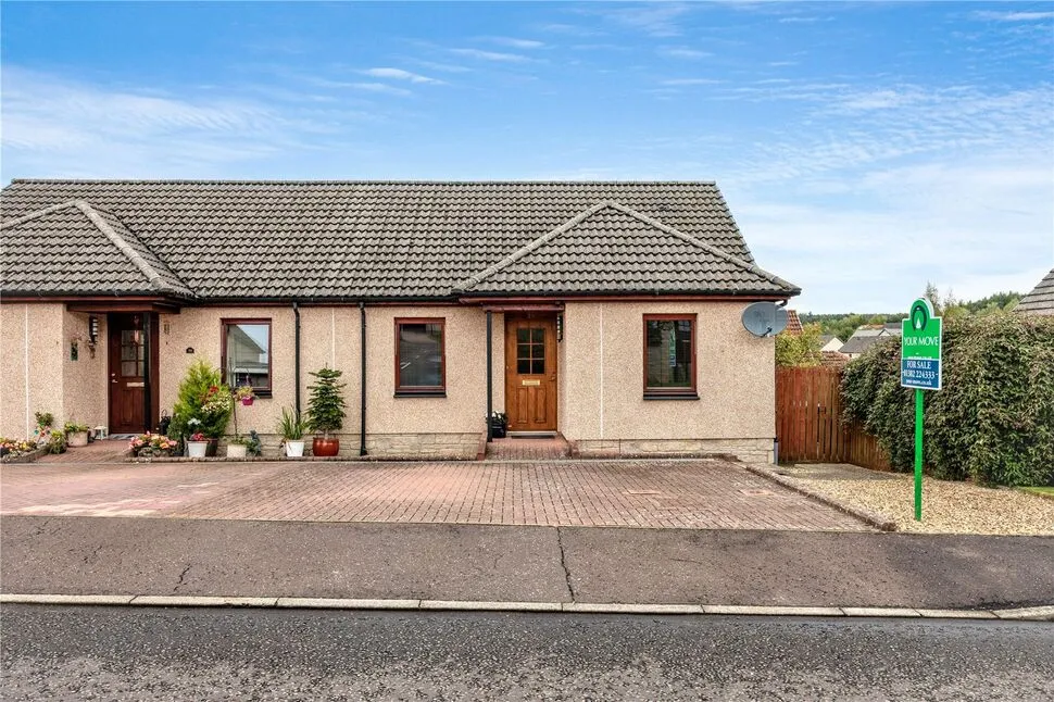 2 bed house for sale — Hutchison Drive, Scone, Perth and Kinross, PH2
