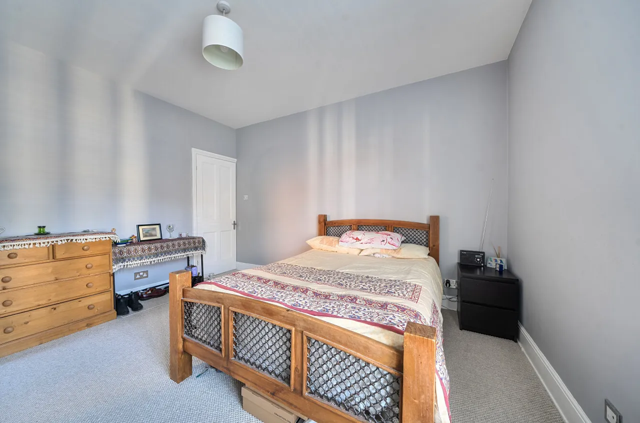 Brighton Road, Banister Park, SO15, photo 10