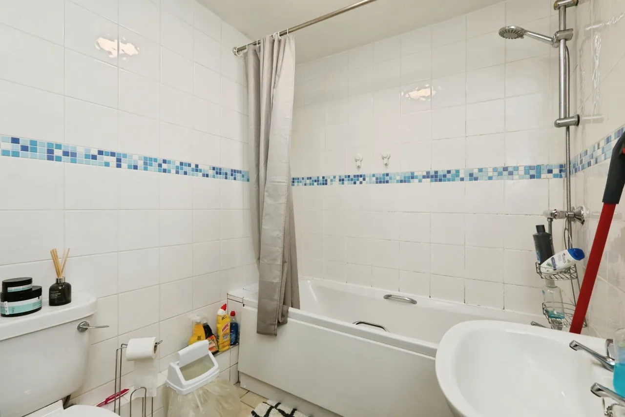 Shore Lane, Sheffield, S10, photo 16