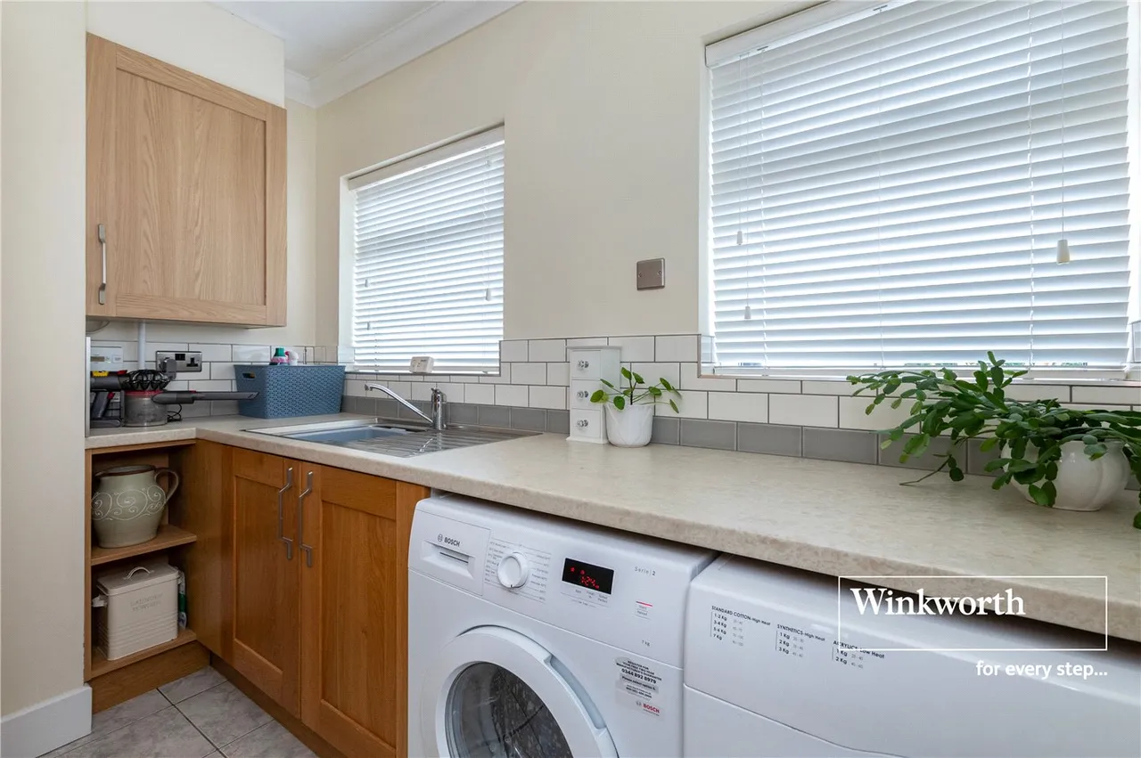 Chine Walk, West Parley, Ferndown, Dorset, BH22, photo 7