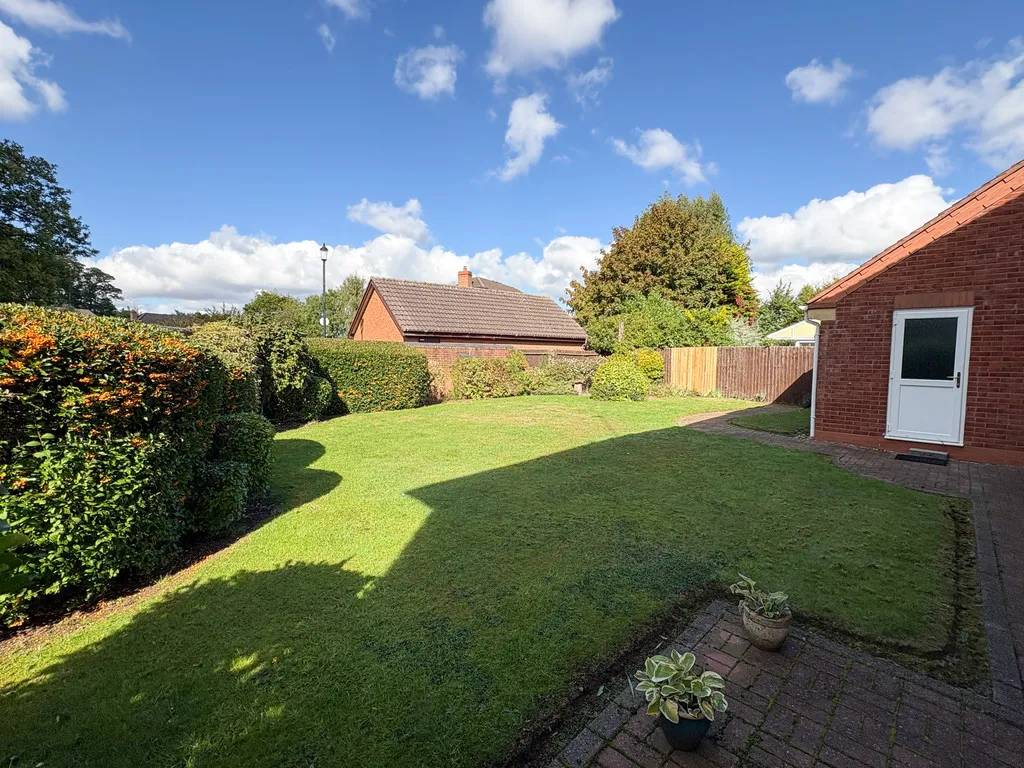 Sparrowhawk Way, Apley, photo 28