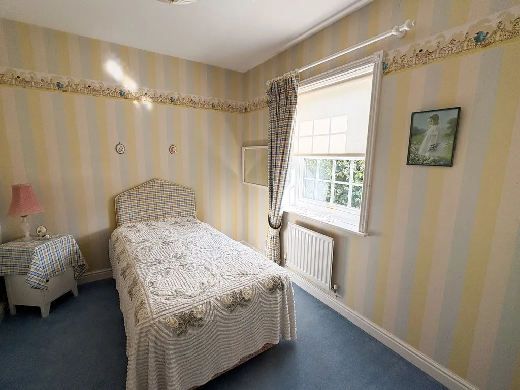 Sparrowhawk Way, Apley, photo 23