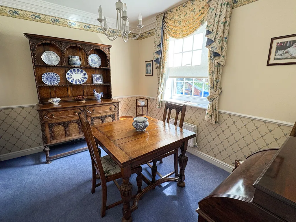 Sparrowhawk Way, Apley, photo 7