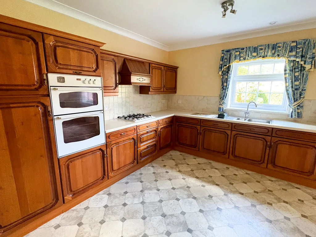 Sparrowhawk Way, Apley, photo 10