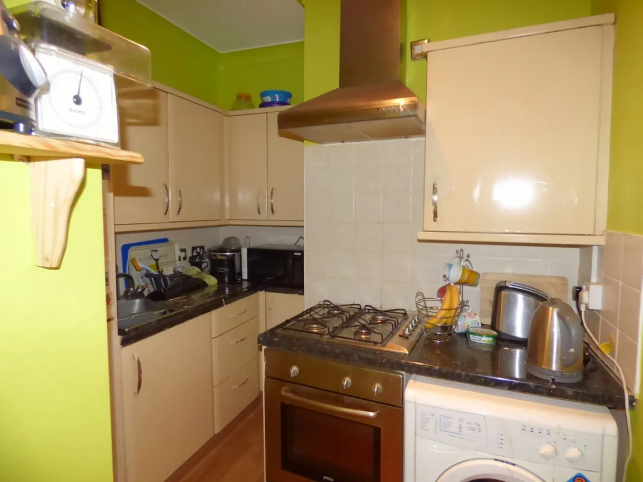 Cathcart Road, Govanhill, Glasgow, photo 4