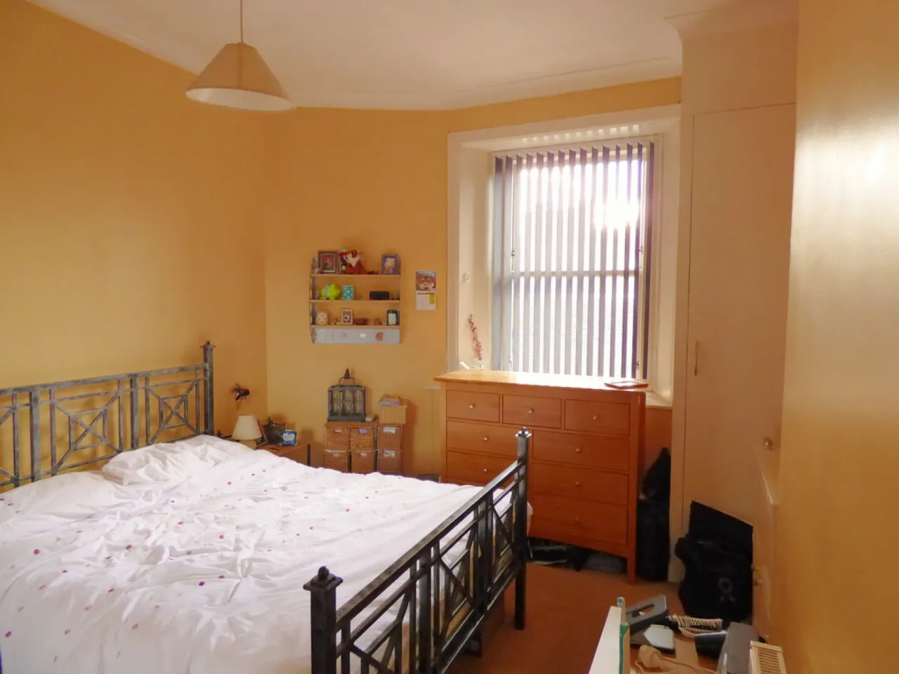 Cathcart Road, Govanhill, Glasgow, photo 5