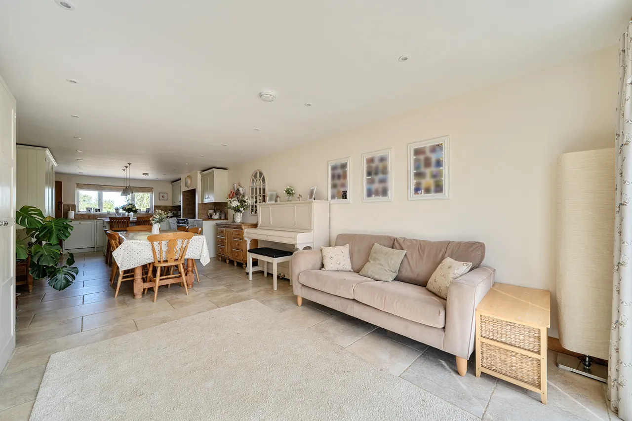 West View, Somerton, OX25, photo 11