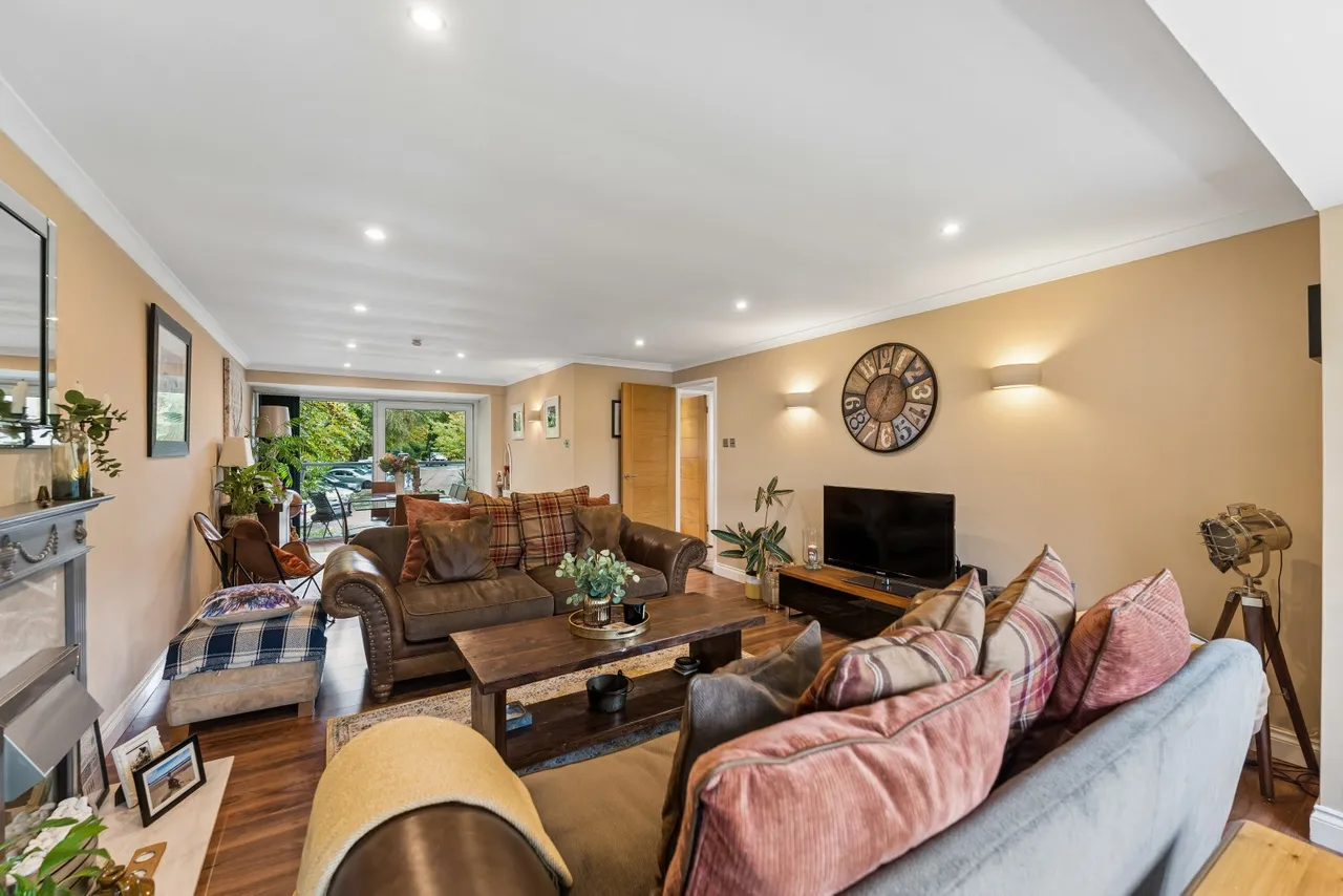 Norwood Park, Bearsden, G61, photo 4
