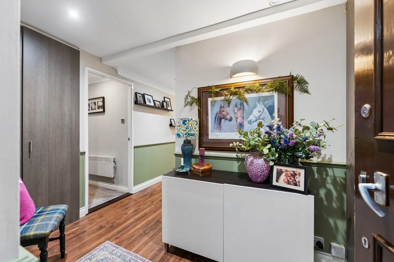 Norwood Park, Bearsden, G61, photo 15