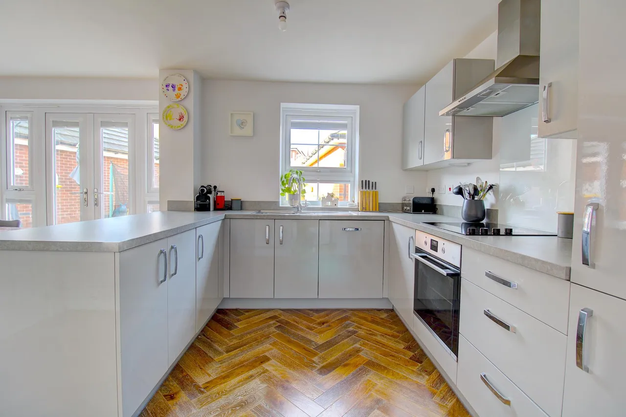 Owen Heights, Cannock, WS12, photo 4