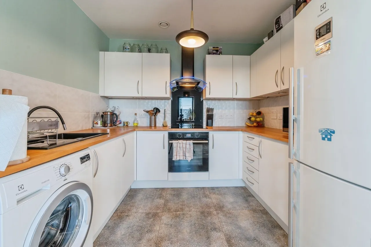 London Road, Grays, RM20, photo 4