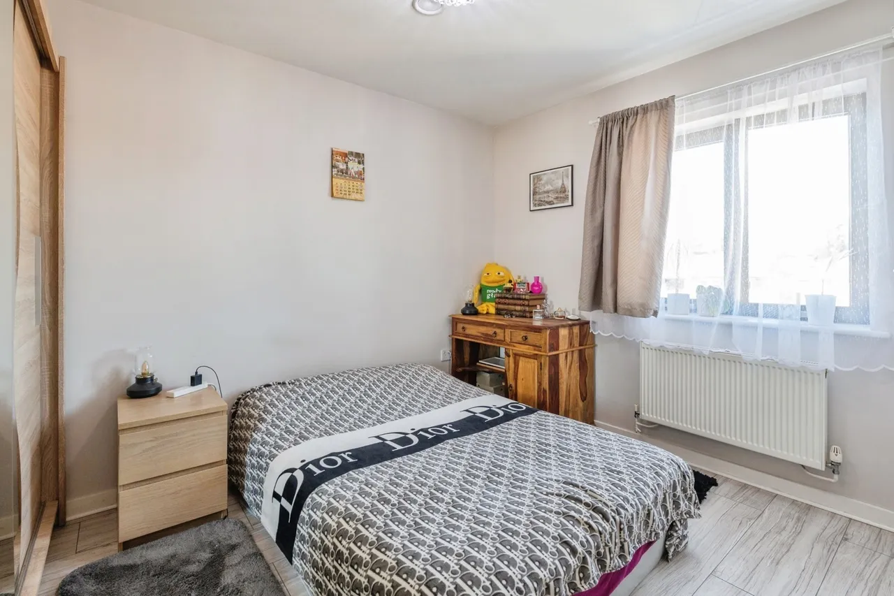 London Road, Grays, RM20, photo 15