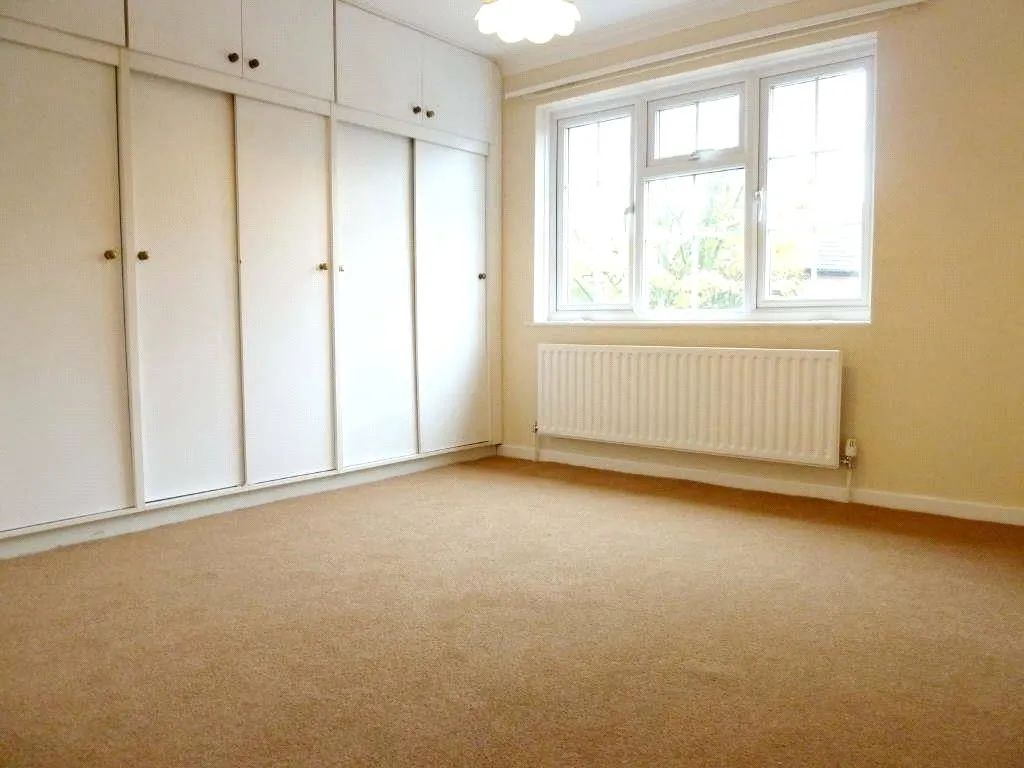 Hawthorne Place, Epsom, Surrey, KT17 4AA, photo 7