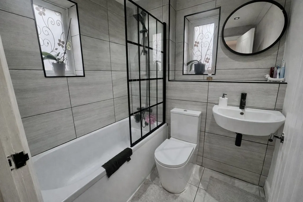 Beauvoir Drive, Kemsley, Sittingbourne, ME10 2TN, photo 8