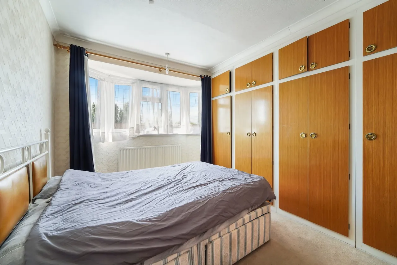 Lynmouth Avenue, Morden, SM4 4RS, photo 7