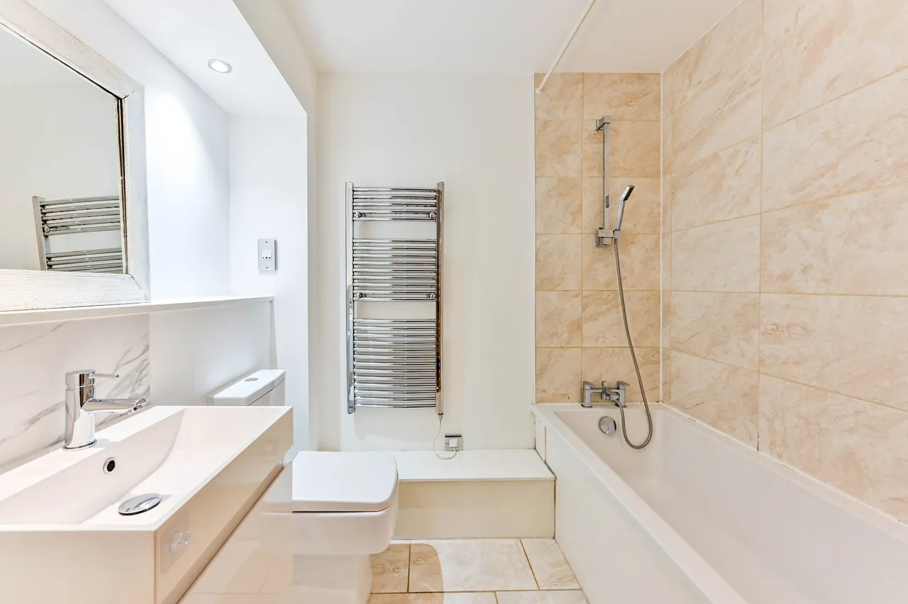 Kingston upon Thames, KT2, photo 10