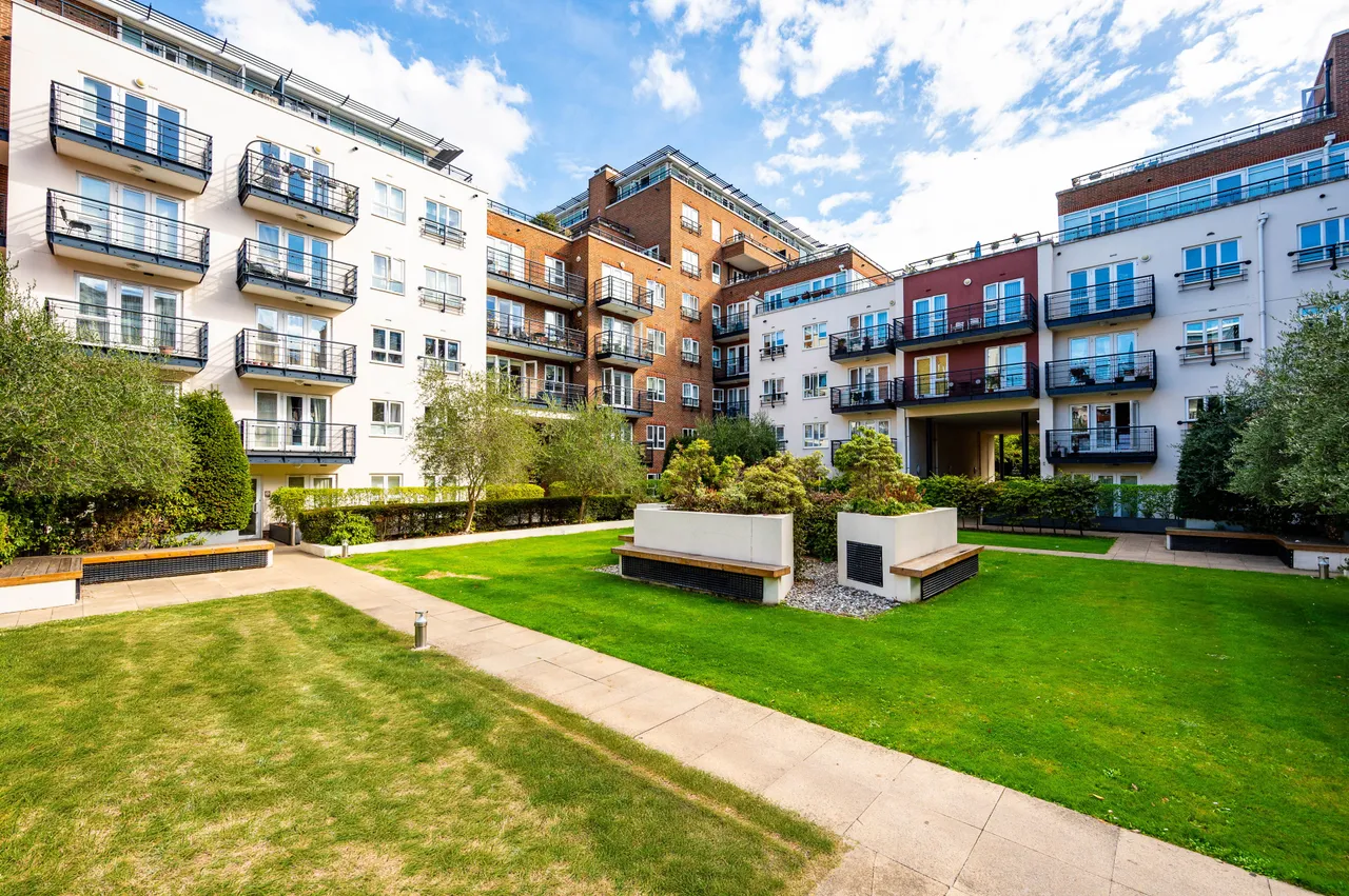 2 bed flat for sale, Kingston upon Thames, KT2