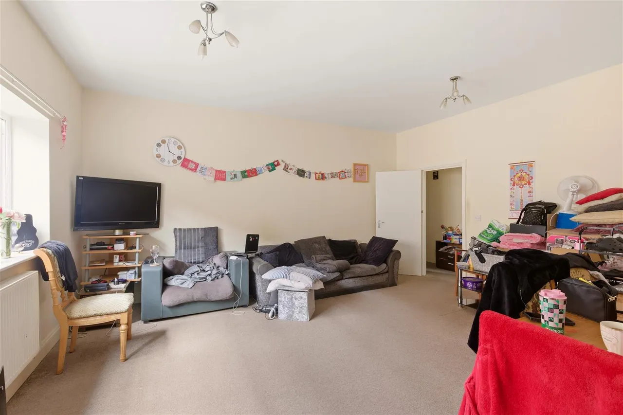 39, High Street, Evesham, photo 8
