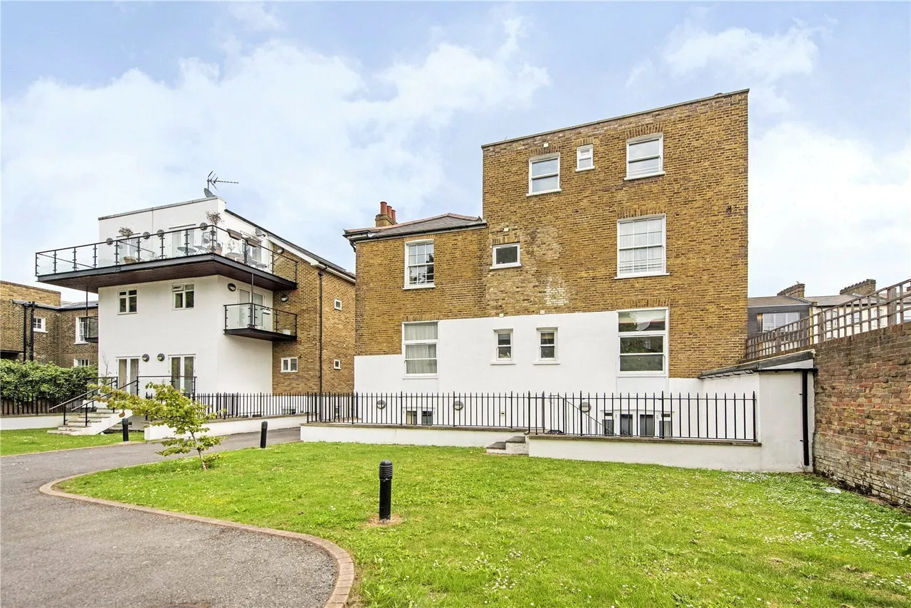 Balham Grove, London, SW12, photo 10