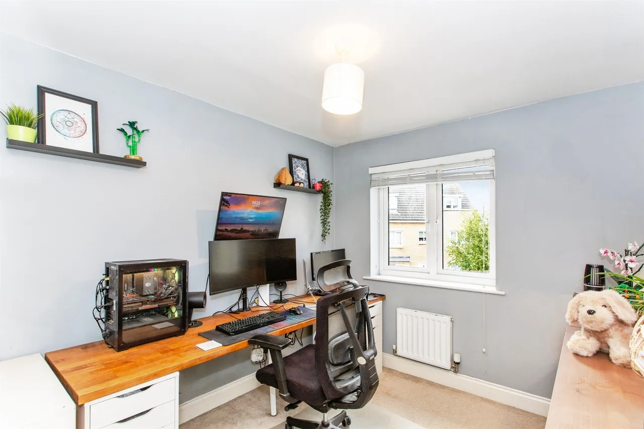 Day Close, St. Neots, PE19, photo 13