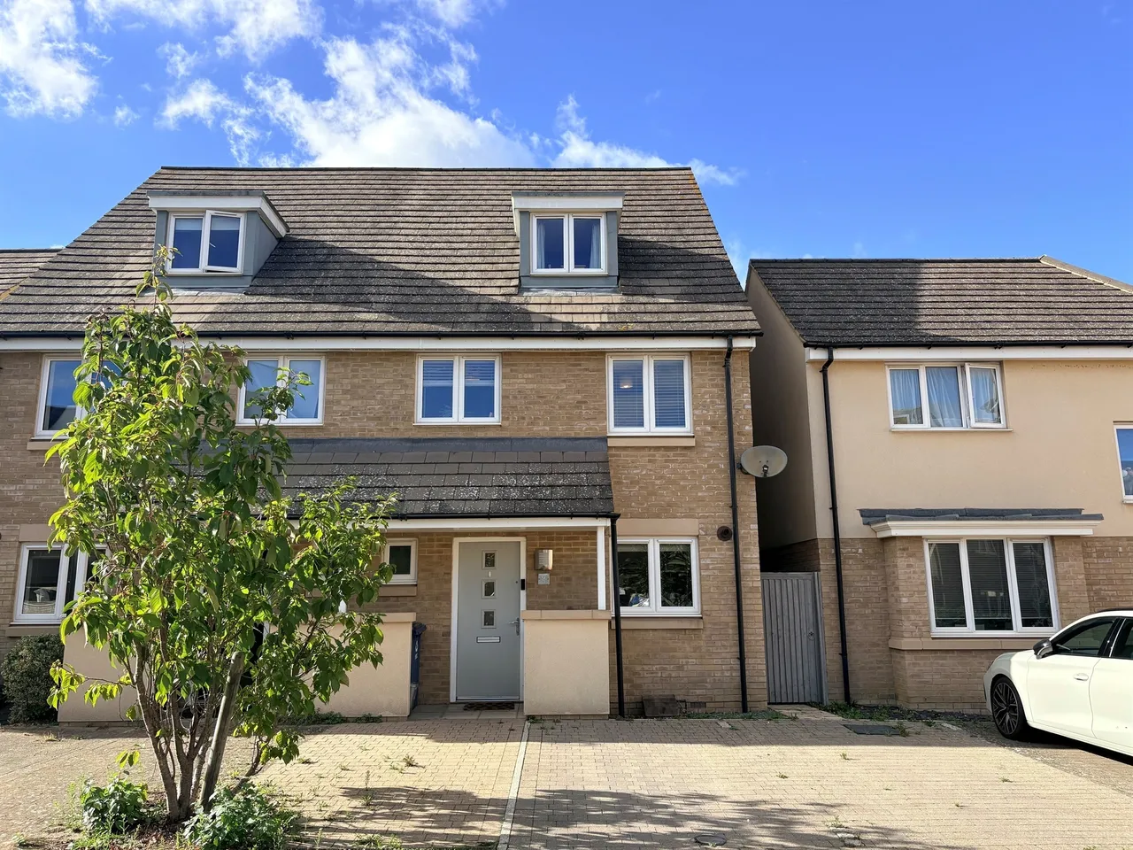 4 bed house for sale, Day Close, St. Neots, PE19