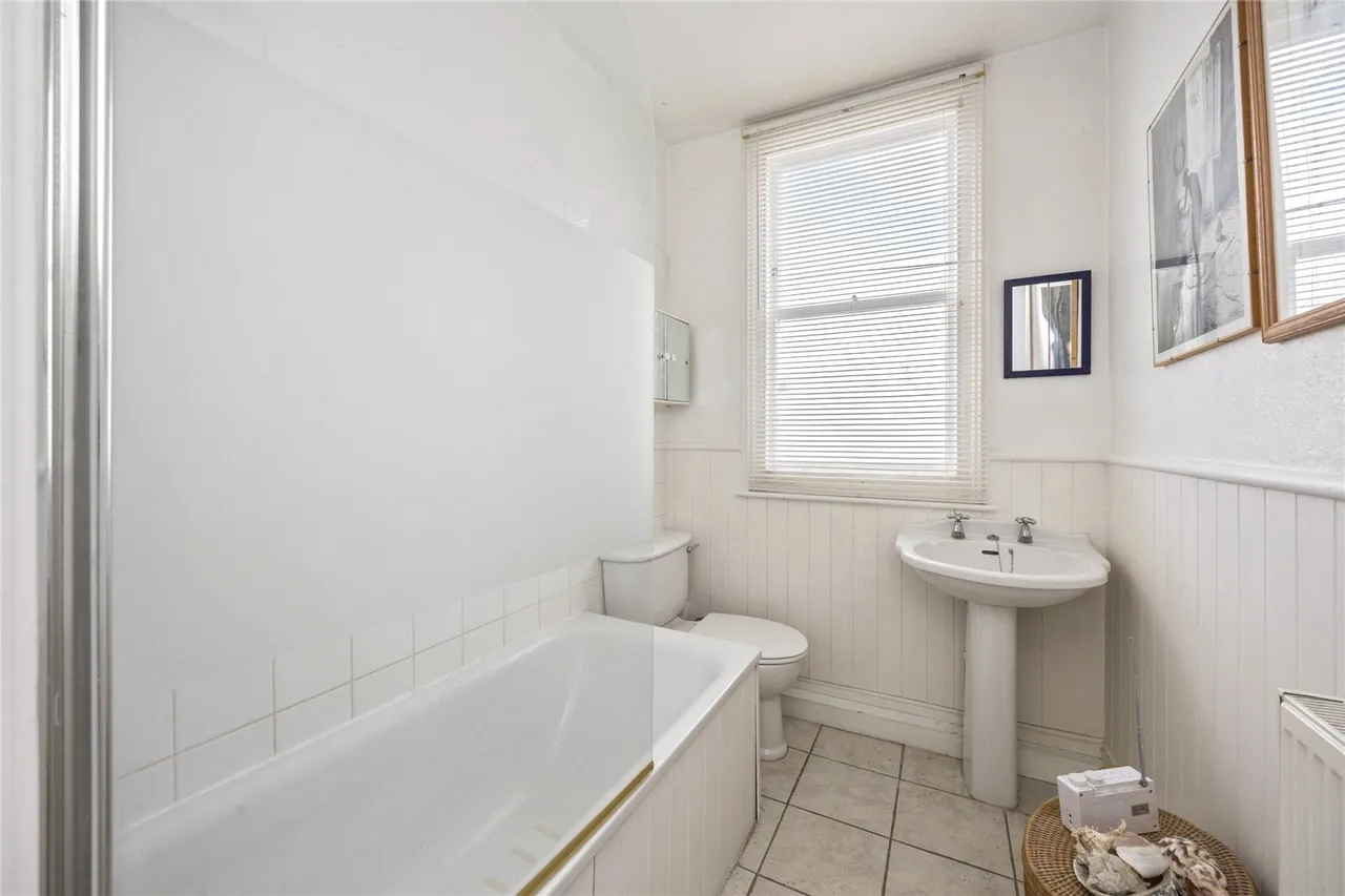 South Terrace, Littlehampton, BN17, photo 10