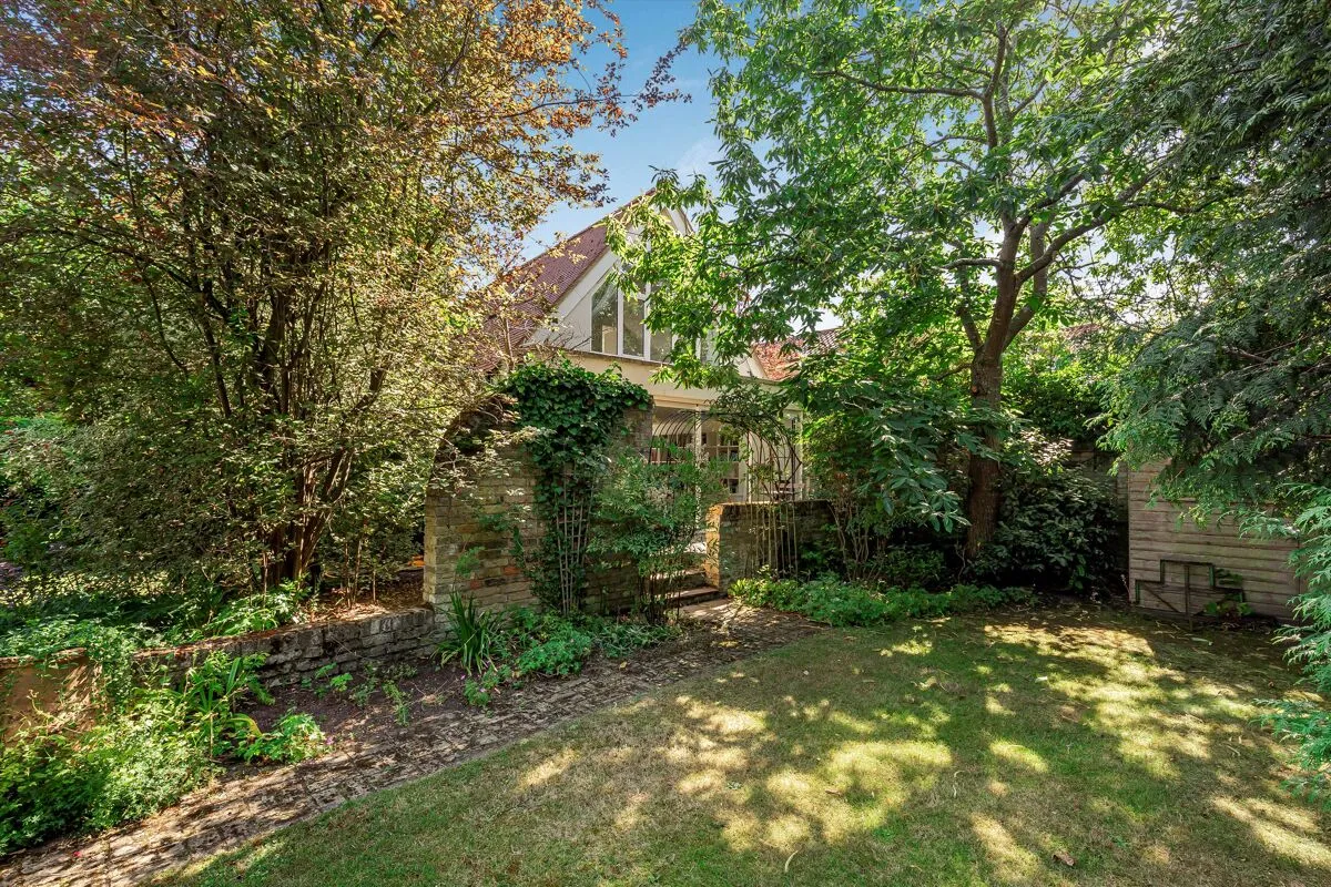 Ham Farm Road, Richmond, TW10, photo 14