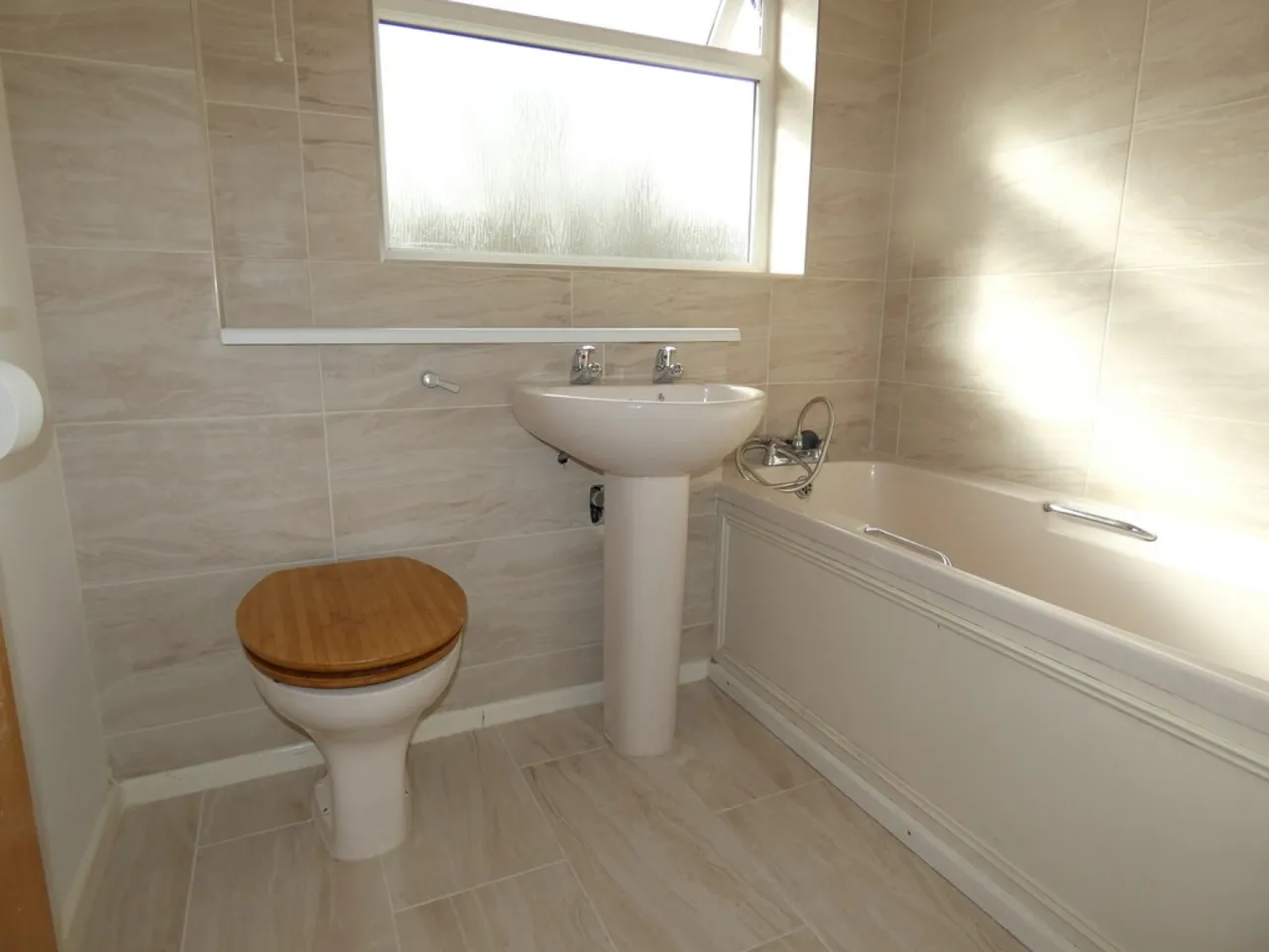 Emerson Valley, Milton Keynes, MK4, photo 7