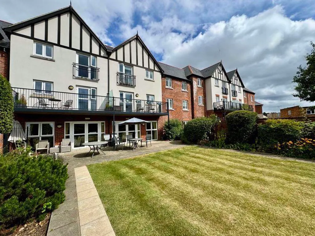 Marlow Road, Bourne End SL8 5SE, photo 9