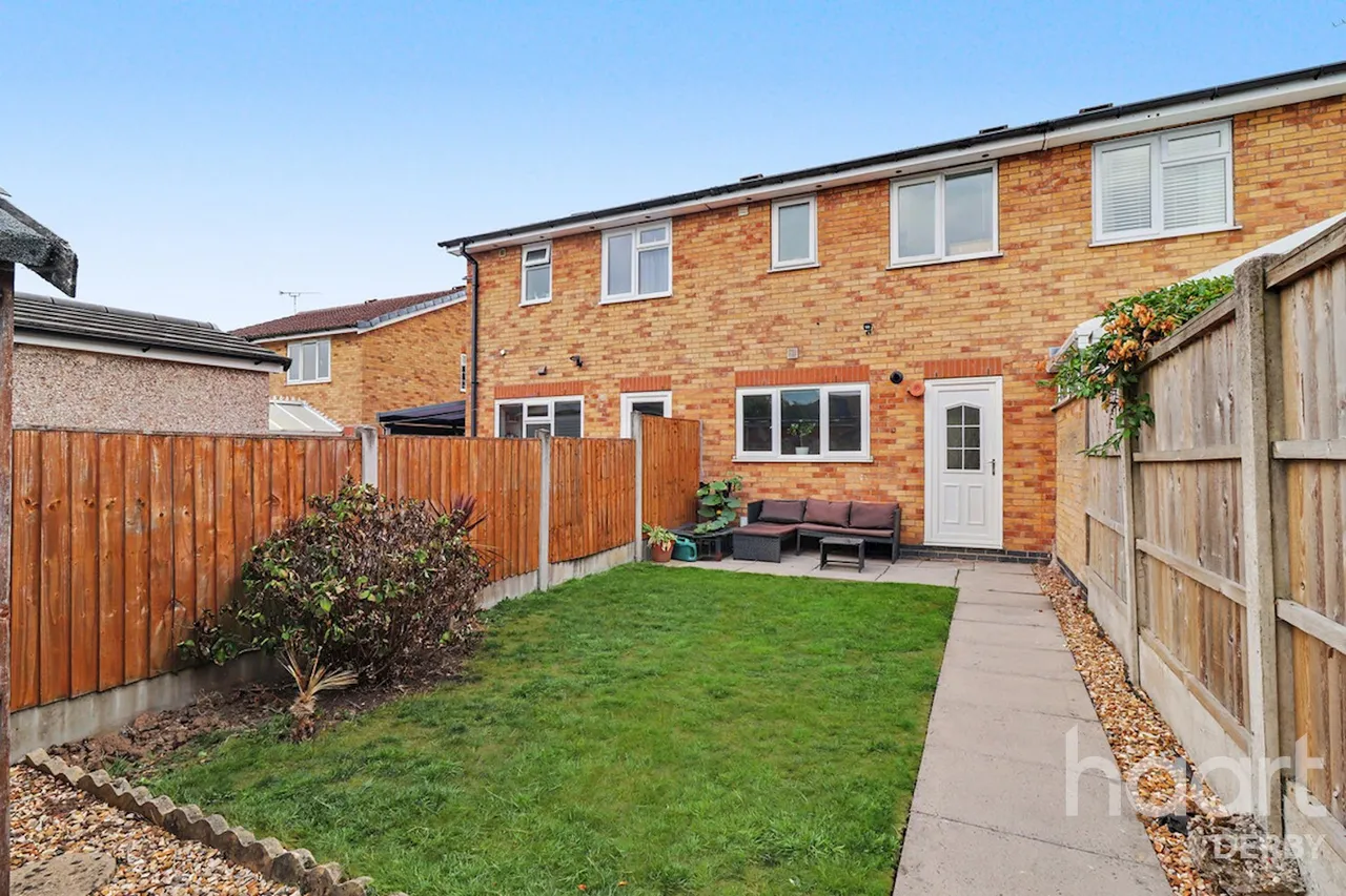 Chandlers Ford, Oakwood, DE21, photo 13