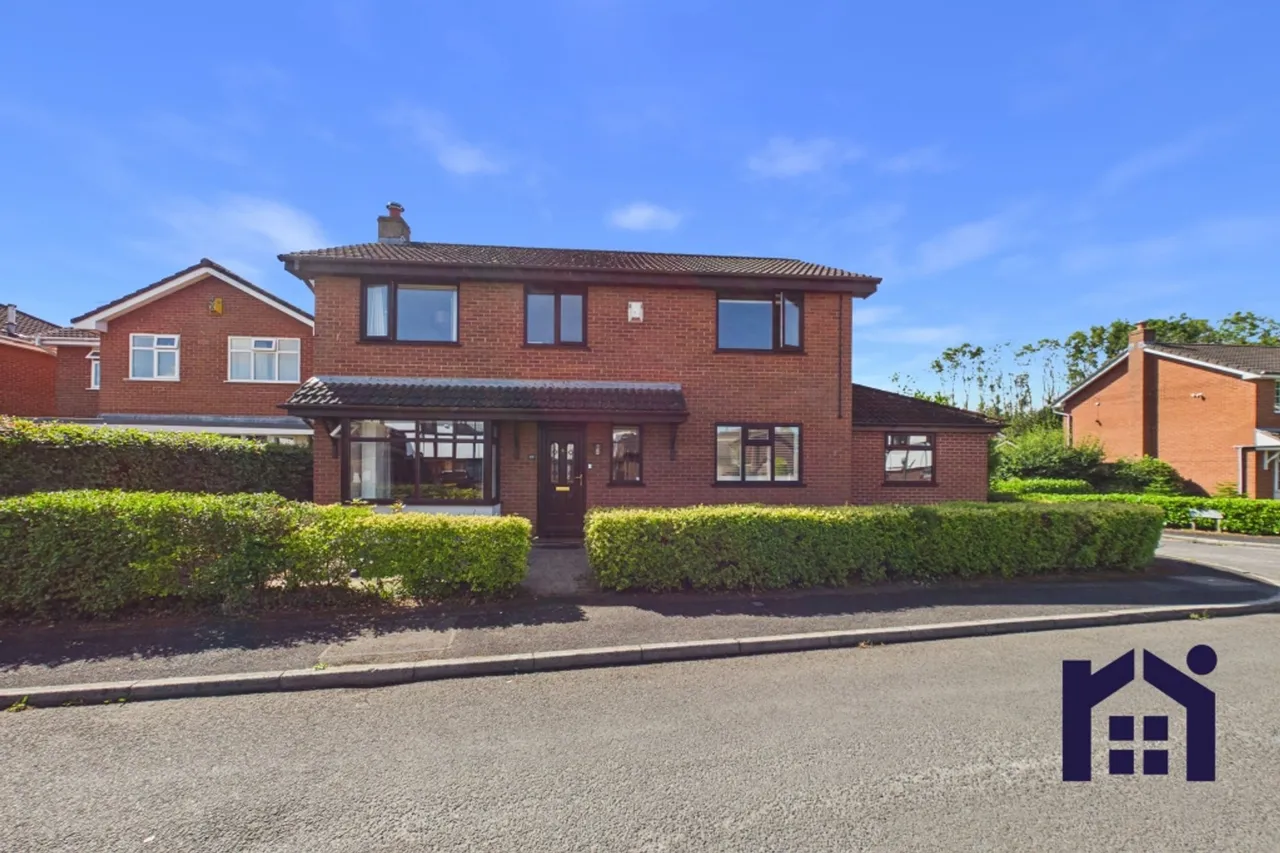 4 bed house for sale — Fernleigh, Leyland, PR26 7AW