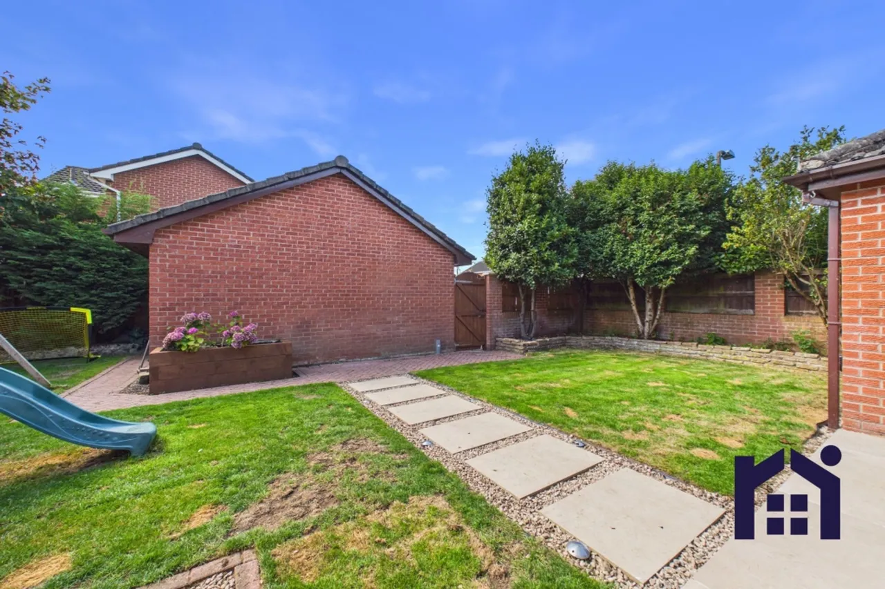 Fernleigh, Leyland, PR26 7AW, photo 35