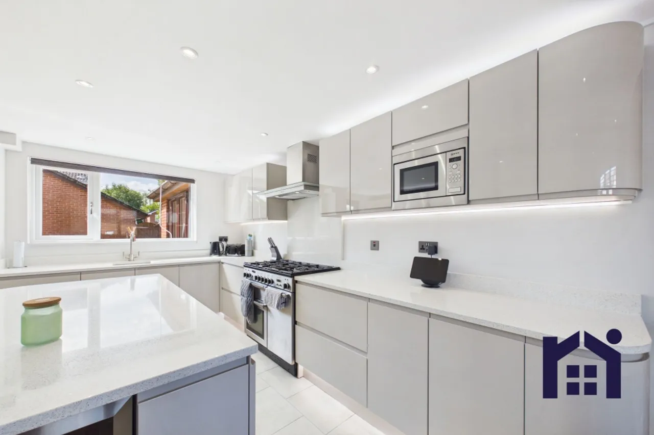Fernleigh, Leyland, PR26 7AW, photo 12