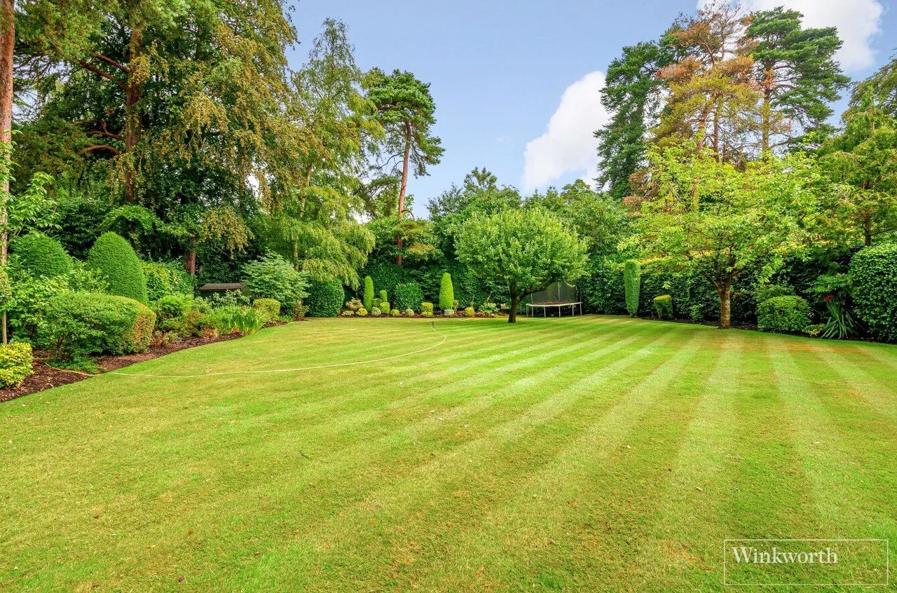Heath Rise, Virginia Water, GU25, photo 20
