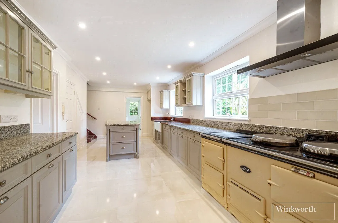 Heath Rise, Virginia Water, GU25, photo 4