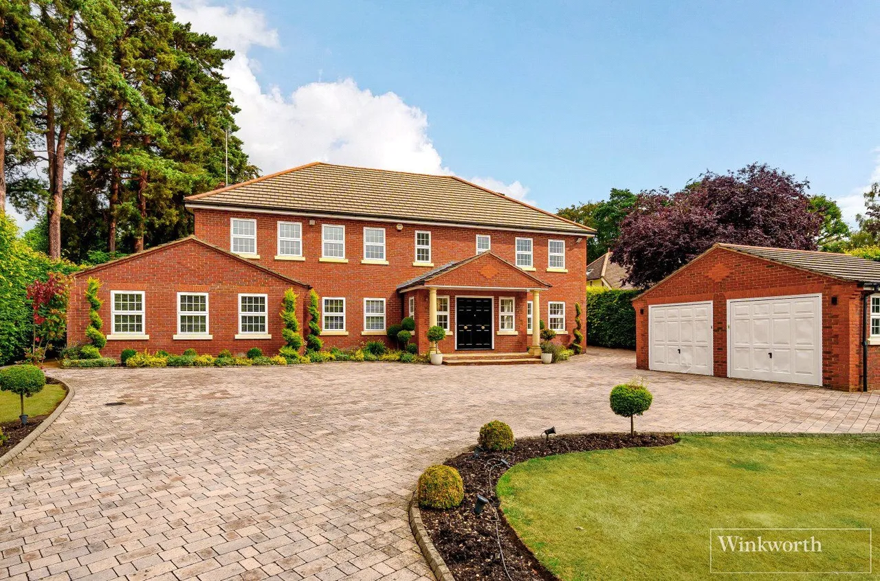 Heath Rise, Virginia Water, GU25, photo 23